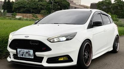 2016 Ford 福特 Focus 5d