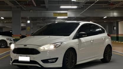 2015 Ford 福特 Focus 5d