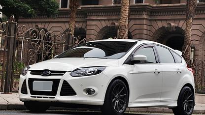 2014 Ford 福特 Focus 5d