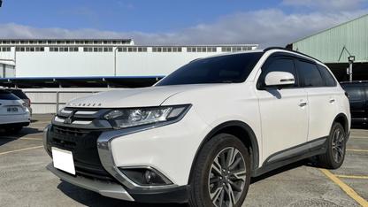 2020 Mitsubishi 三菱 Outlander