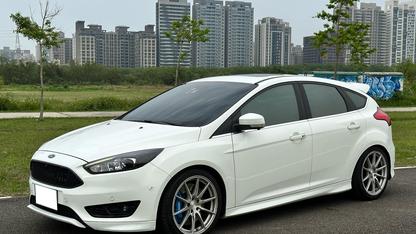 2016 Ford 福特 Focus 5d