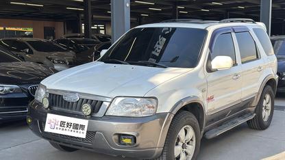 2004 Ford 福特 Escape