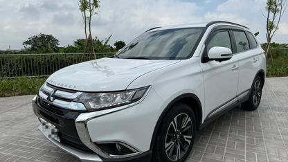 2020 Mitsubishi 三菱 Outlander