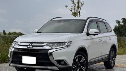 2020 Mitsubishi 三菱 Outlander