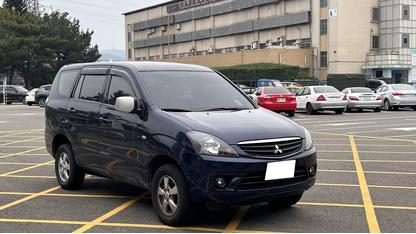 2015 Mitsubishi 三菱 Zinger