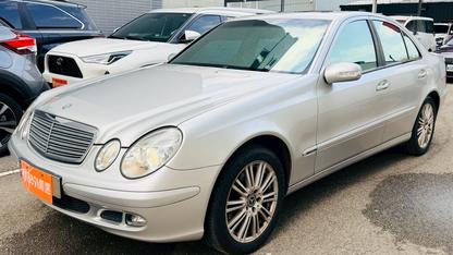 2004 M-Benz 賓士 E-class sedan