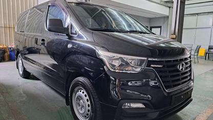 2021 Hyundai 現代 Grand starex