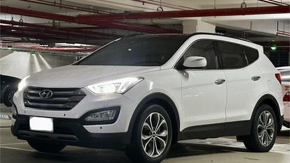 2017 Hyundai 現代 Santa fe