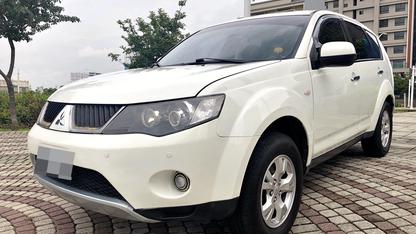 2009 Mitsubishi 三菱 Outlander