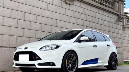 2014 Ford 福特 Focus 5d