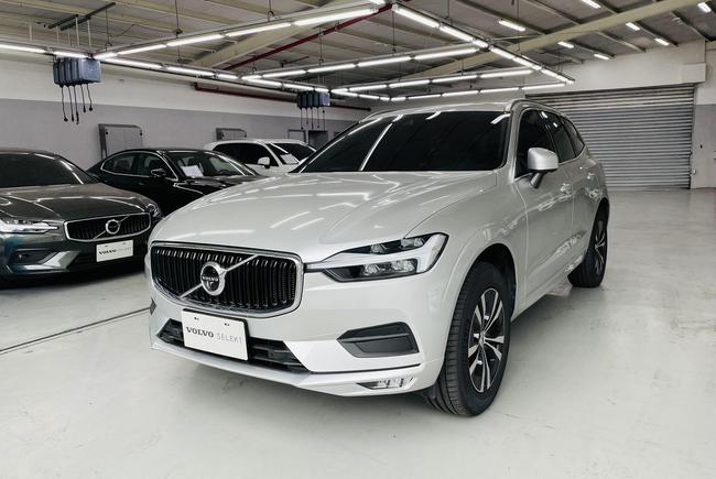 Volvo Xc60 B4 Momentum Plus 2代 21年中古車 二手車 1萬 Volvo新凱原廠認證中古車abc好車網