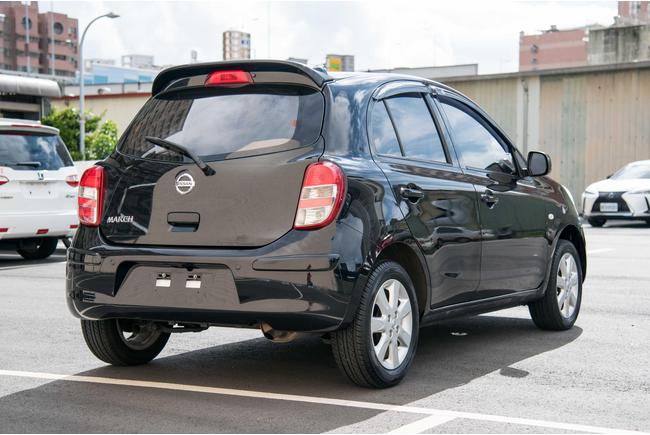 nissan march 1.5 sv 2014年 中古车(二手车) 29.