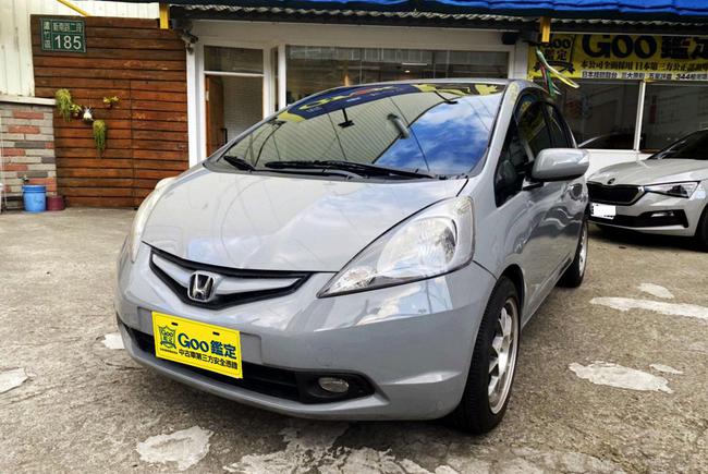 Honda Fit 1 5 Vti S 2代 09年中古車 二手車 23 8萬 昇霖汽車有限公司abc好車網