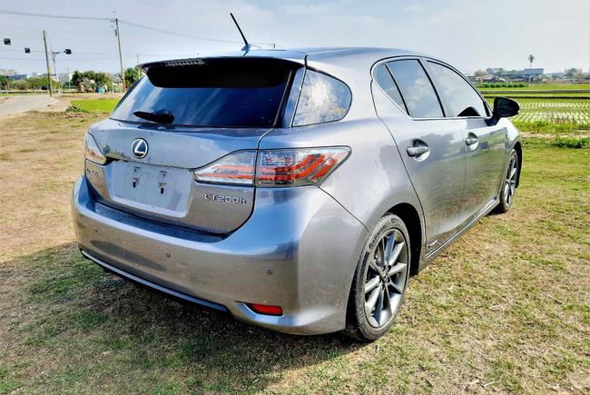 Lexus Ct 13年中古車 二手車 70萬 龍順汽車商行abc好車網