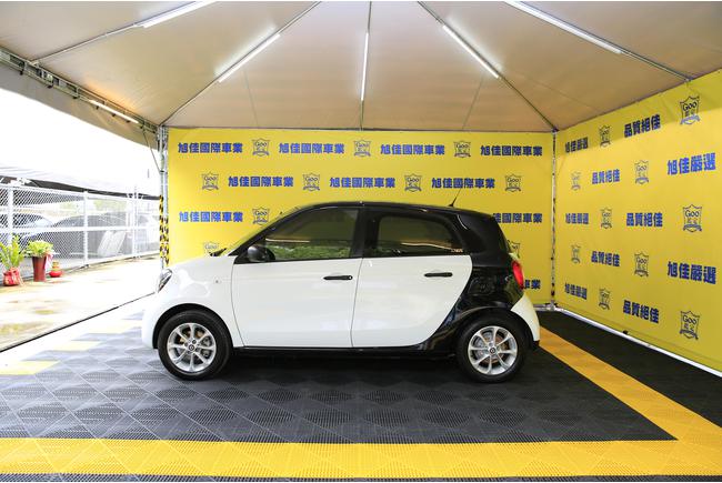 Smart Forfour 52kw Pure 15年中古車 二手車 49 8萬 旭佳國際車業有限公司abc好車網