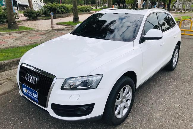 Audi Q5 2 0 Tfsi Quattro Mk1 11年中古車 二手車 69 8萬 阿豪中古車abc好車網