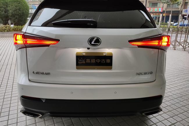 Lexus Nx300 頂級版18 中古車 二手車 154 7萬 和運北高所abc好車網