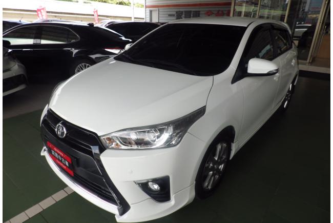 Toyota Yaris 1 5 E 2代 17 中古車 二手車 48 8萬 Toyota國都松江所abc好車網